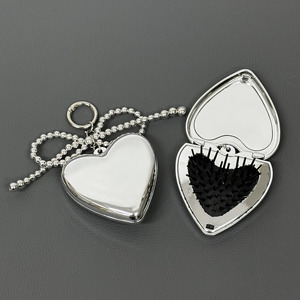 Electroplating Folding Brush with Mirror Customized Logo Heart Brush Mirror Keychain Cute Bag Pendant