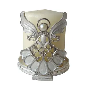 Посеребренный с белым эмалированным вручную и стразами ABS жемчужный ювелирный Ангел Дизайн подсвечник из металлического сплава