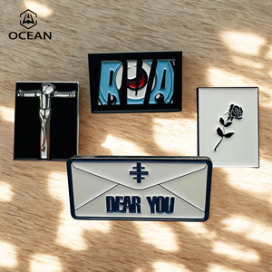 Épinglette de <span class=keywords><strong>cheval</strong></span> de luxe, cadeau, fabrication directe, épinglettes de mode - Product Image 1