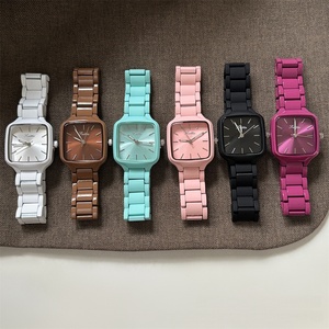 Montre unisexe de luxe personnalisée en acier inoxydable, cadran carré, style sportif simple, mouvement à quartz avec réserve de marche - Product Image 5