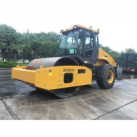Matériel de construction routière robuste, rouleau compresseur de type pied de mouton XS203J pour le traitement des fondations