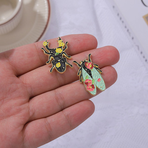 Mode coréenne coccinelle Moth Scorpion insecte broche broches pour femmes hommes 2025 - Product Image 6