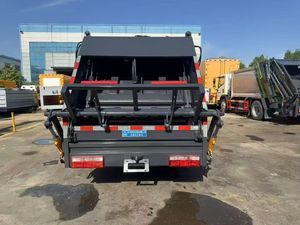 Camión Compactador <span class=keywords><strong>de</strong></span> <span class=keywords><strong>Basura</strong></span> <span class=keywords><strong>de</strong></span> Rodillos con Motor Diésel, Marca Dongfeng, Nuevo, 7cbm-15cb, Multifuncional, con Capacidad <span class=keywords><strong>de</strong></span> Limpieza y Barrido - Product Image 2