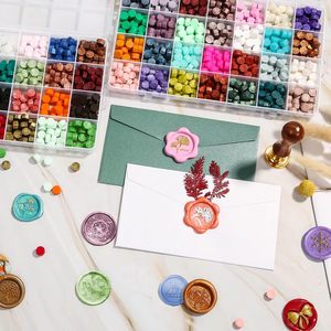 Kit de sceau de cire avec perles de cire, tampon de sceau, chauffe-cire, cuillère, bougies - Cadeau vintage pour enveloppes, lettres, artisanat et envois postaux - Product Image 1