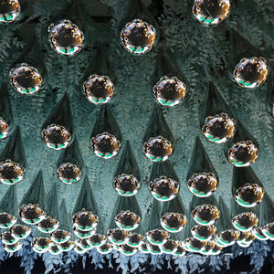 Les larmes <span class=keywords><strong>d</strong></span>'<span class=keywords><strong>ange</strong></span> gouttes <span class=keywords><strong>d</strong></span>'eau pendentifs galvanoplastie ornements accessoires et <span class=keywords><strong>d</strong></span>écorations sur la scène de Meichen Wedding Hall Hotel - Product Image 2