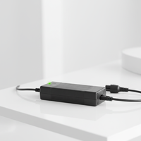 Chargeur de batterie au lithium ternaire 16,8 V 13 A, adaptateur d'alimentation, conception pliable, câble rétractable, compatible /Vickers/Dayi