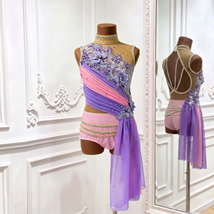 Costume de danse lyrique sur mesure, robe de danse jazz, justaucorps sans manches en maille orné de fleurs et de strass, violet rose, pour compétition lyrique - Product Image 3