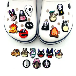 Dekorasi sepatu seri Anime Hayao Miyazaki kartun lucu Diy Aksesori spiral Totoro hadiah Festival pesona sepatu Pvc lembut