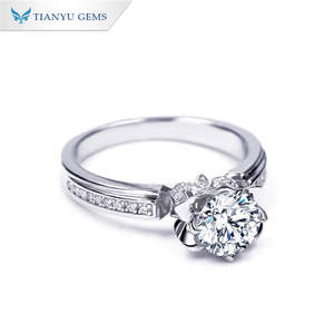 Tianyu Elegant Flower Halo Silver <b>Moissanite</b> <b>Ring</b> 0.5ct and 1ct Evening Party and Formal Event Accessory - Product Image 2