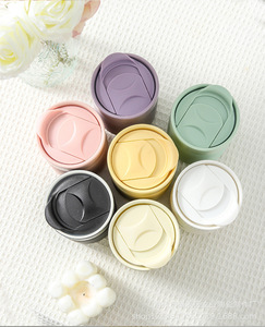 Venta caliente Listo para enviar Taza de cerámica con funda protectora de silicona, rubor | On-the-Go | Taza reutilizable para café o té - Product Image 6
