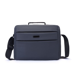 Sac bandoulière unisexe décontracté en tissu Oxford, étanche avec fermeture éclair, sac messager portable, sac à main multi-compartiments pour l'extérieur avec rangement pour téléphone - Product Image 2