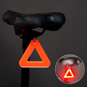 Señales Triangulares Reflectantes Portátiles Disponibles en Varios Colores para Bicicleta de Carretera, Sillín de Bicicleta, Seguridad en Ciclismo, Duraderas y Fáciles de Usar - Product Image 2