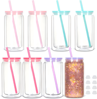 Gobelet à neige transparent de 16oz en plastique avec trous pré-percés pouvant verser des paillettes et des décorations Gobelets avec paille et couvercle