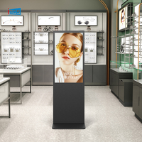 Écran d'affichage numérique LCD 43/65 pouces avec WiFi et télécommande pour magasin de détail et terminal aéroportuaire