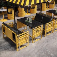 Table industrielle créative en bois moderne du milieu du siècle combinaison de chaises à armature en fer pour ensembles de meubles de restaurant écologique facile