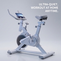 Vélo de spinning à résistance par friction avec moniteur Bluetooth, transmission par courroie, volant d'inertie léger pour usage domestique et commercial