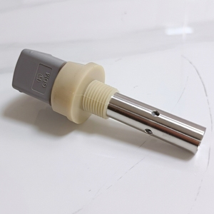 Sensor de Conductividad Analógico E+H Condumax CLS19 de 2 Electrodos, Protección IP65 - Product Image 4