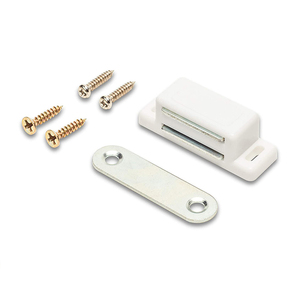 L'armoire magnétique en fer Ultra-mince Super forte de vente élevée attrape le loquet de <span class=keywords><strong>porte</strong></span> magnétique de meubles pour les portes d'armoires de cuisine - Product Image 1