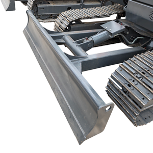 Factory direct sales of DEVELON <b>8</b>-ton mini excavators; hot-selling DEVELON DX80D tracked mini excavators available <b>now</b>. - Product Image 6