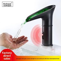 Nouveau robinet de lavabo intelligent à induction infrarouge LED tout en cuivre avec noyau de valve en céramique, chaud/froid automatique AC/DC