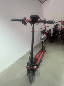 Patinete Eléctrico <span class=keywords><strong>IScooter</strong></span> <span class=keywords><strong>I9</strong></span> de 25 km/h para Adultos, Dos Ruedas, 8.5 Pulgadas, 350 W, 7.5 Ah, Plegable, con Frenado Electrónico, Batería de Litio Impermeable - Product Image 6