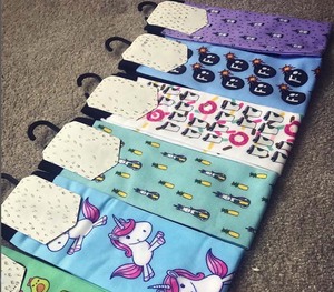 थोक उच्च गुणवत्ता वाली महिला बच्चे कस्टम सबलिमिनेशन प्रिंटिंग घुड़सवारी मोजे - Product Image 5