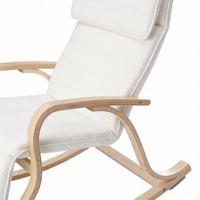 Fauteuil à bascule de loisirs moderne en bois massif avec structure en fer réglable et assise en tissu confortable pour salon