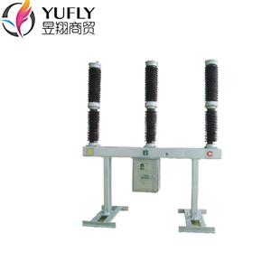 LW36-132kV types de <span class=keywords><strong>disjoncteur</strong></span> extérieur du gaz Sf6 interrupteur <span class=keywords><strong>tripolaire</strong></span> 132kV 3150A <span class=keywords><strong>disjoncteur</strong></span> SF6 monté par Polonais à haute tension - Product Image 2