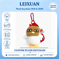 Porte-clés en peluche poulet mignon, pendentif de sac oiseau de dessin animé avec yeux paresseux originaux, mousqueton rouge, ornement décoratif pour sac à dos et sac à main, cadeau