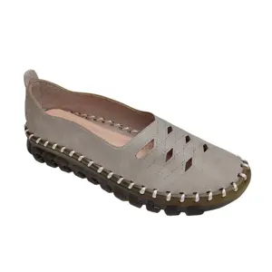 Sepatu selop sol tebal kasual wanita, sepatu olahraga tunggal retro berongga, sepatu ibu datar sol tebal lembut kasual untuk wanita