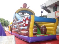 Château gonflable géant en forme de bateau pirate, parcours d'obstacles, structure de jeux pour enfants et adultes, parc d'aventure, équipement de terrain de jeux pour carnaval