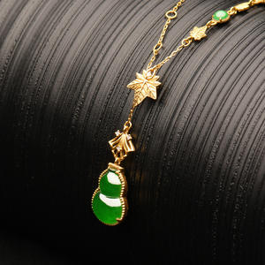 Collar con Colgante de Jade Genuino Natural en Forma de Alce, Estilo Lujoso, Cadena de Oro Puro 999, para Eventos Formales - Product Image 3