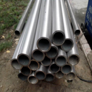 AISI 446 <span class=keywords><strong>Smls</strong></span> Kim Loại Liền Mạch Ống ASTM A276 S44600 2 ''Sch80 916Mm Chiều Dài Cắt Sản Phẩm Thể Loại Phụ Kiện Đường Ống - Product Image 1