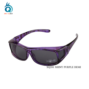 <span class=keywords><strong>Gafas</strong></span> <span class=keywords><strong>de</strong></span> <span class=keywords><strong>Sol</strong></span> Polarizadas <span class=keywords><strong>de</strong></span> Alta Definición para <span class=keywords><strong>Mujer</strong></span>, con Cubierta Exterior Ajustable - Product Image 3