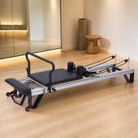 Machine de Pilates Reformer Professionnelle Multifonctionnelle en Aluminium avec Ressorts et Poulies Réglables pour Studio et Gym à Domicile – Garantie 3 Ans sur le Cadre