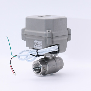Vanne à boisseau sphérique électrique DN20 filetée en acier inoxydable pour le contrôle du débit des compresseurs d'air et les applications aquatiques - Product Image 1