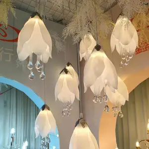 Lampadaire élégant à 3 têtes, fleur de thé, lumière de plomb de route, décoration de plafond de scène de mariage, plomb de route à Led pour la fête