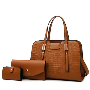 กระเป๋าถือหนัง PU สำหรับผู้หญิง ปรับสายสะพายไหล่ได้ กระเป๋าสะพายข้างสุดหรู ชุด 3 ชิ้น กระเป๋าใส่บัตร กระเป๋าถือแฟชั่น - Product Image 2