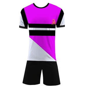 Sublimación de diseño uniforme de fútbol Kit de fútbol de diseño personalizado de alta calidad nuevo diseño 2020 de 100% de fútbol usa ropa deportiva - Product Image 2