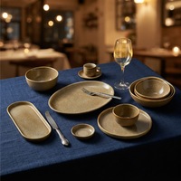 Service de vaisselle rond en céramique et porcelaine ST Exquisite Amber avec motif gravé, assiettes coupes, assiettes à dessert, idéal pour mariages, fêtes, cadeaux