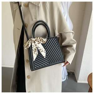 Nouveau sac à main matelassé en cuir PU de haute qualité pour femme, sac à bandoulière zippé pour femme - Product Image 6