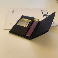 Étui en cuir de vache personnalisé Porte-passeport Portefeuille de voyage avec de nombreux emplacements pour cartes