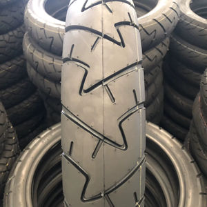 Pneu de moto tubeless Vietnam KUMATIRE K317 100/90-18 pour scooter et usage routier - Product Image 1