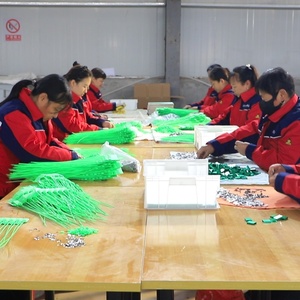 Sceau plastique personnalisé avec numéro, inviolable, étiquette de sécurité en plastique pour vêtements, chaussures et logistique - Product Image 5