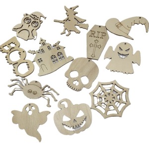 Watercolorful Halloween Artesaní<span class=keywords><strong>a</strong></span> de madera Etiquetas de madera ecológicas Graffiti Grabado Letreros de pared para fiestas navideñas Decoraciones de habitaciones - Product Image 1
