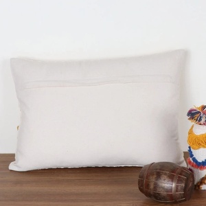Housse de coussin personnalisable en coton 100% tuftée à la main, texture moderne, couleur jaune moutarde ivoire, avec franges, fermeture éclair, décoration douce pour la maison - Product Image 2