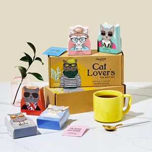 Coffret <span class=keywords><strong>Cadeau</strong></span> Thé Gourmand <span class=keywords><strong>pour</strong></span> Amateurs de Chats – 24 Thés, 6 Saveurs, Art Chat Élégant & Citations Amusantes <span class=keywords><strong>pour</strong></span> Maman et <span class=keywords><strong>Papa</strong></span> de Chat - Product Image 4