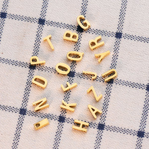 A-Z 26 Thư Thép Không Gỉ Mặt Dây Chuyền Trượt Mạ Vàng Đồng Bằng Bảng Chữ Cái Thư Charms Cho Trẻ Em Của Vòng Cổ Vòng Đeo Tay Bằng Da - Product Image 3