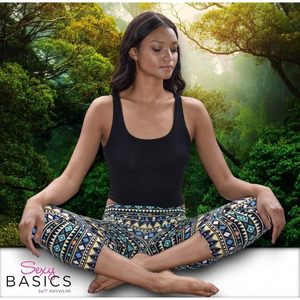 FOXA Leggings Capri pour femme, épaisseur standard, extensibles, doux, respirants, vêtements de sport, options multicolores - Product Image 3