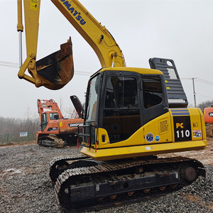 Moteur Honda d'occasion pour pelle hydraulique KOMATSU PC110-7 de 11 tonnes, chenillée, fabriquée au Japon, 100% prête à l'emploi avec pompe, PLC et rapport. - Product Image 1